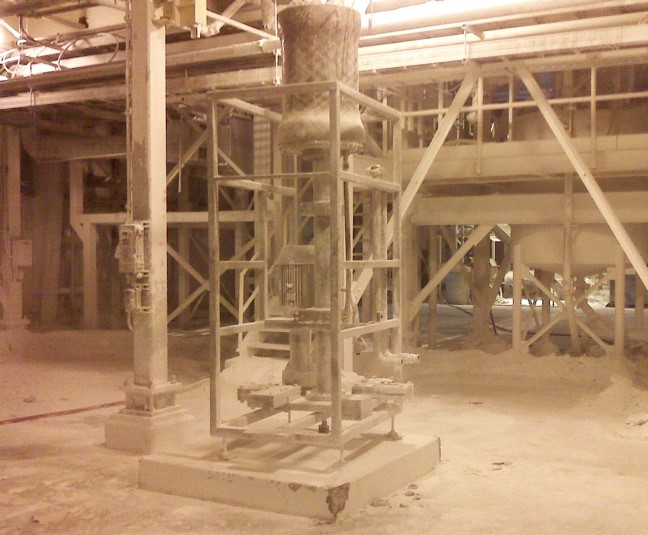 Early model VSEP used in calcium carbonate dewatering 